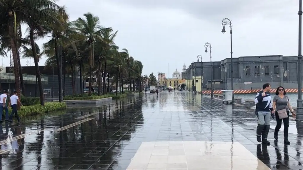 Imagen Hoy nublados y periodos de sol en Veracruz, ¿Habrá lluvias?