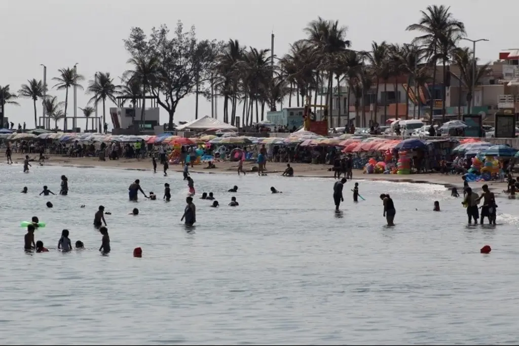 Imagen Son aptas las playas de Veracruz para los bañistas en las vacaciones de verano: PMA