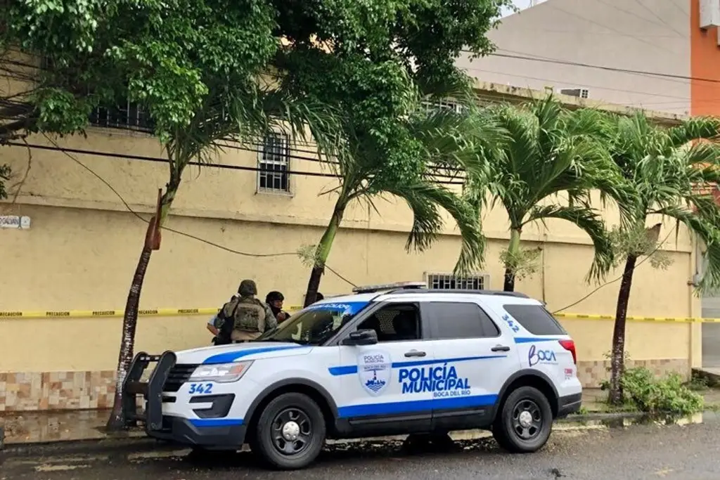 Imagen Masacre de familia en Boca del Río está en manos de la Fiscalía: alcalde  