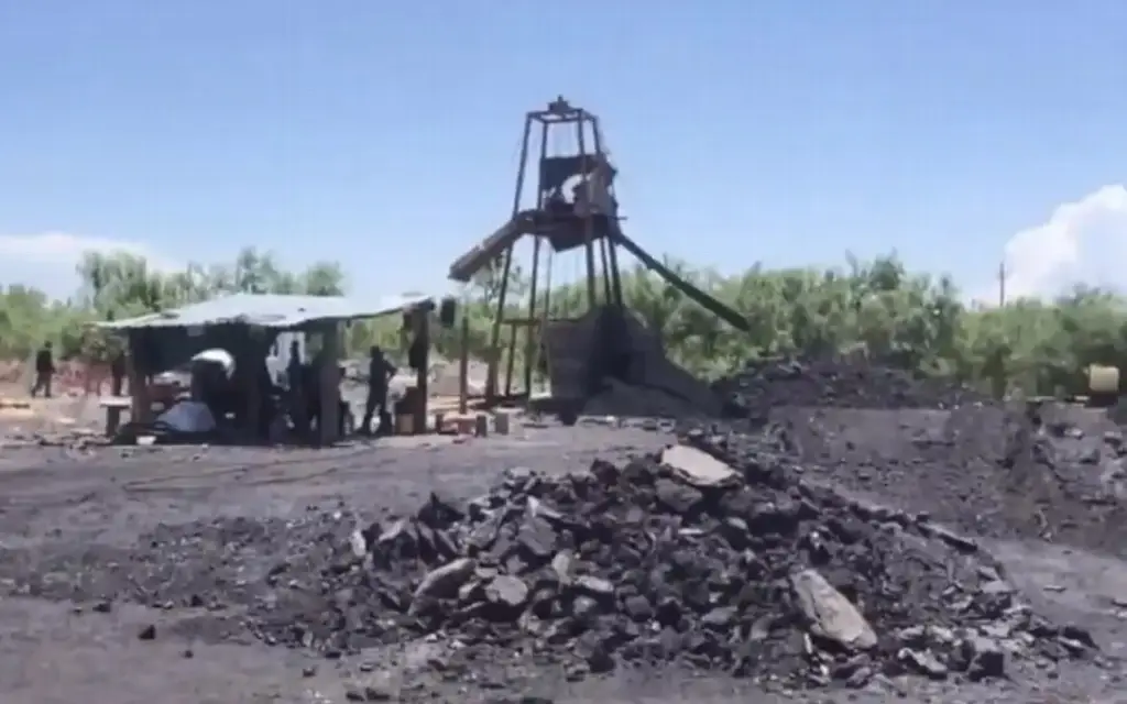 Imagen Es una negligencia brutal lo que está pasando en pozo carbonero de Coahuila, reclaman