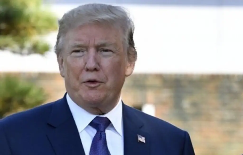 Imagen Donald Trump asegura que el FBI cateó su mansión en Palm Beach