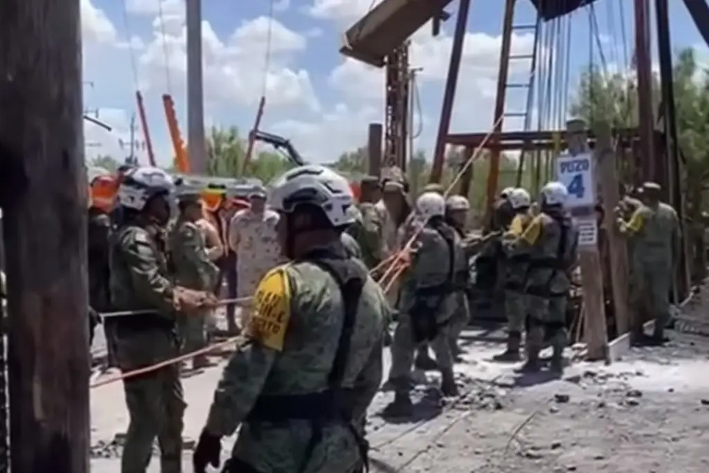 Imagen Ingresan dron submarino a pozo de mina en Coahuila