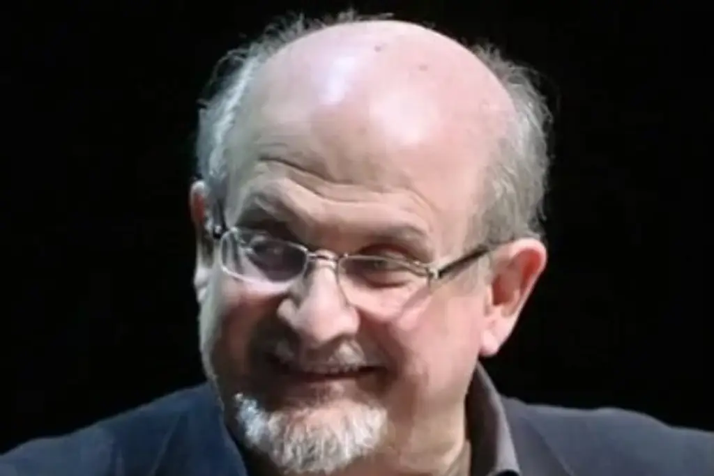Imagen Salman Rushdie ya está hablando y bromeando, dice su agente 