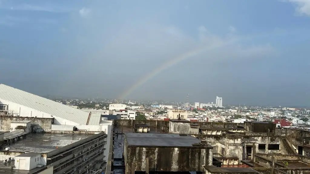 Imagen Así se observa hermoso arcoíris  en la ciudad de Veracruz (+Video)