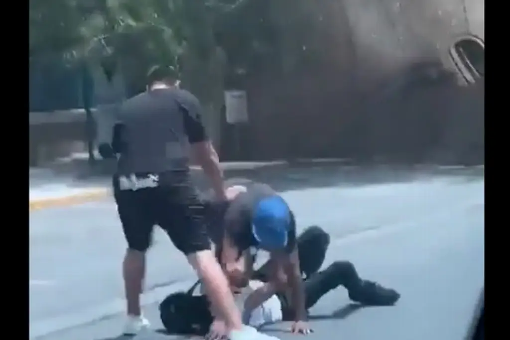 Imagen Captan golpiza a estudiante del Conalep (+Video)