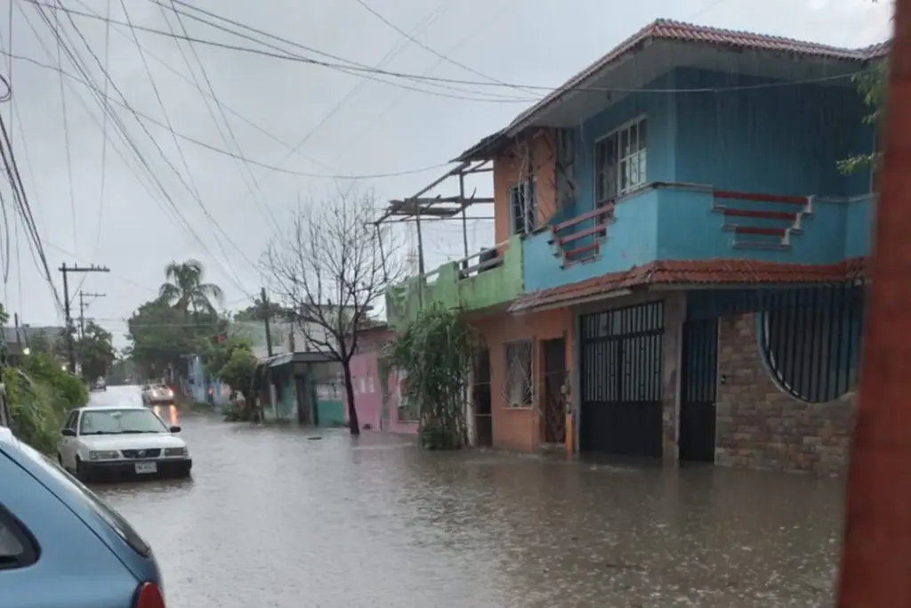 El Agua Está Entrando A Las Casas Reportan Inundación En Colonia De Veracruz Tras Fuerte Lluvia 5882