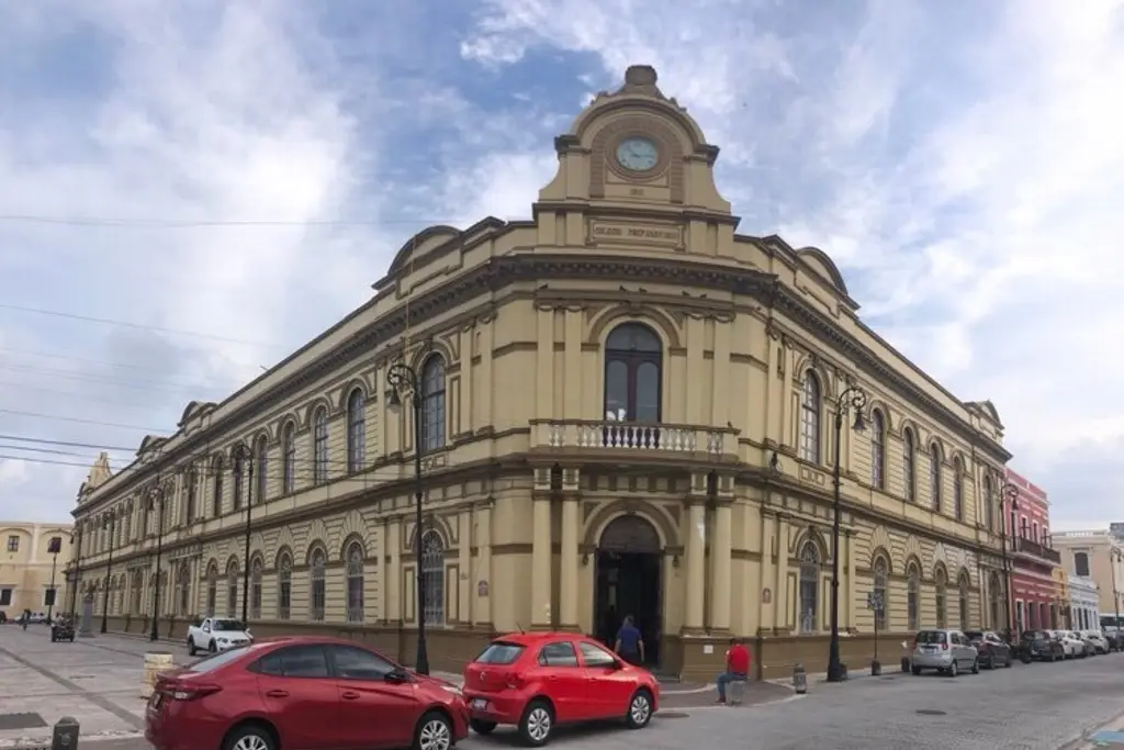 Imagen El Centro Histórico de Veracruz es rico, pero bastante olvidado: Historiador