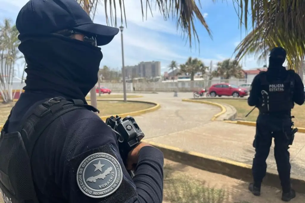 Imagen Encapuchados y armados roban en casa del vicepresidente nacional de Coparmex, en Boca del Río
