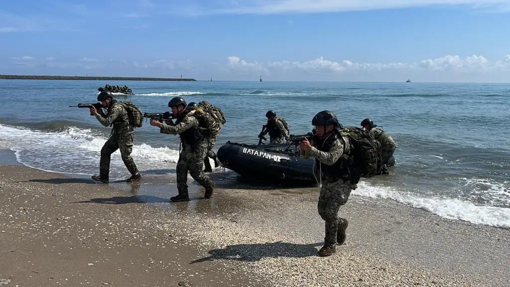 Imagen Marina realiza ejercicio de adiestramiento avanzado en Tuxpan, Veracruz 