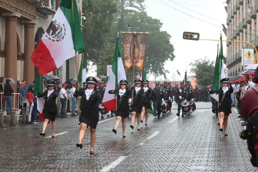 Desfile por la Independencia de México contó con la participación de