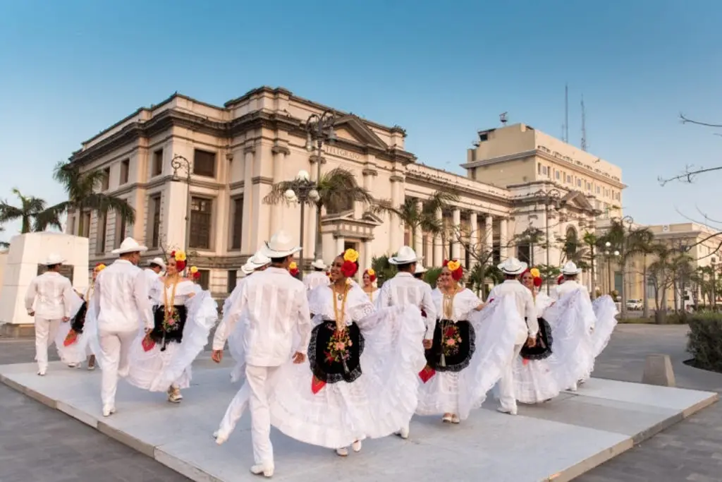 Imagen No te pierdas el espectáculo “Sabor a México”, con el Ballet Folklórico del Puerto de Veracruz