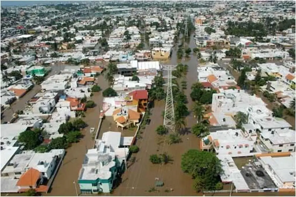 Imagen En el 12 aniversario ¿Qué lecciones dejó el huracán Karl en Veracruz?