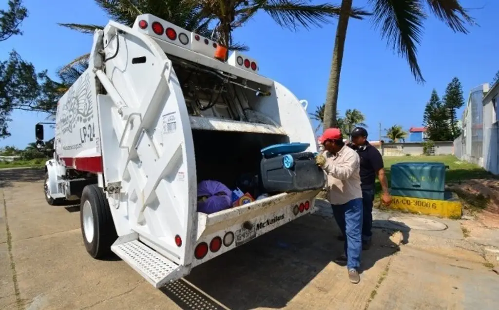 Imagen Se atiende atraso en servicio de Limpia Pública: Alcalde de Coatzacoalcos 