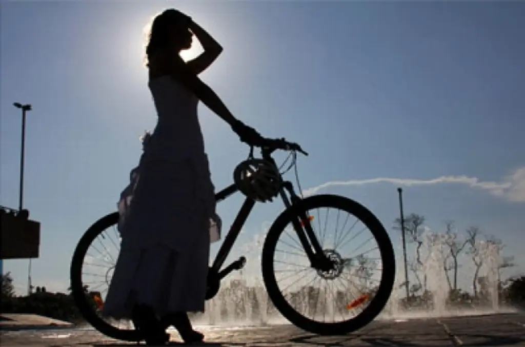 Imagen No hay infraestructura en Veracruz - Boca del Río para transportarse en bicicleta: Pedalea 