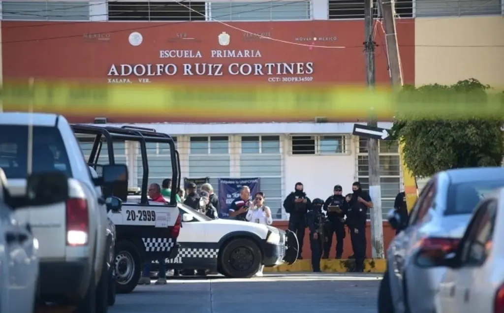 Imagen Fuera de peligro, menor herido en asesinato de maestra de Xalapa: Gobernador 