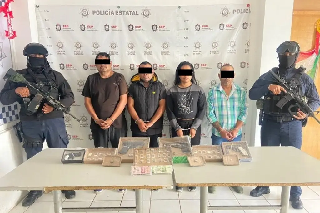 Imagen Detienen a 4 presuntos narcomenudistas tras persecución y balacera en La Perla, Veracruz