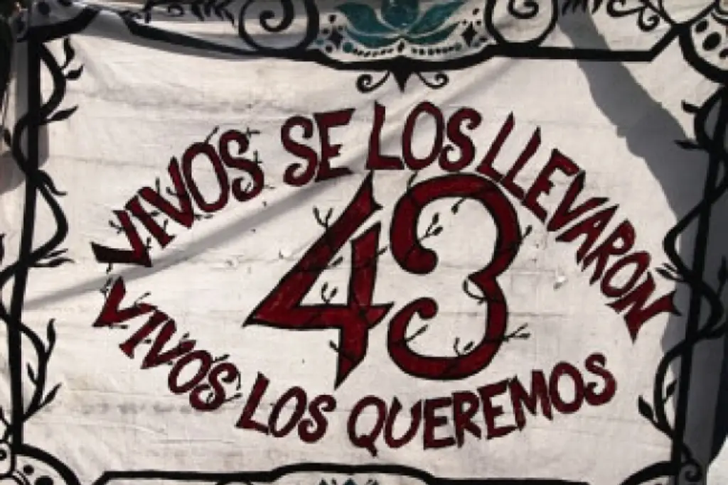 Imagen Padres de normalistas de Ayotzinapa piden castigo a militares involucrados en el caso