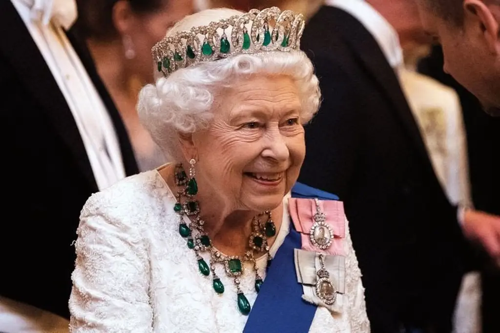 Imagen Revelan causa de muerte de la Reina Isabel II 