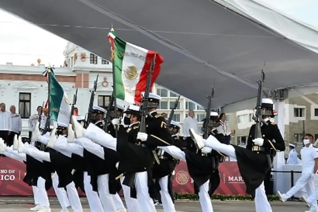 Imagen ¡Recuerda! Harán desfile de la Armada de México en Veracruz; pasará por estas zonas 