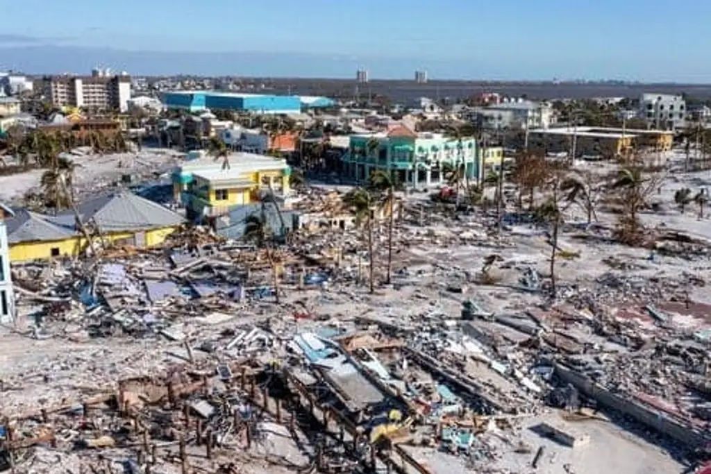 Imagen Suman 23 muertos en Florida tras paso del huracán Ian