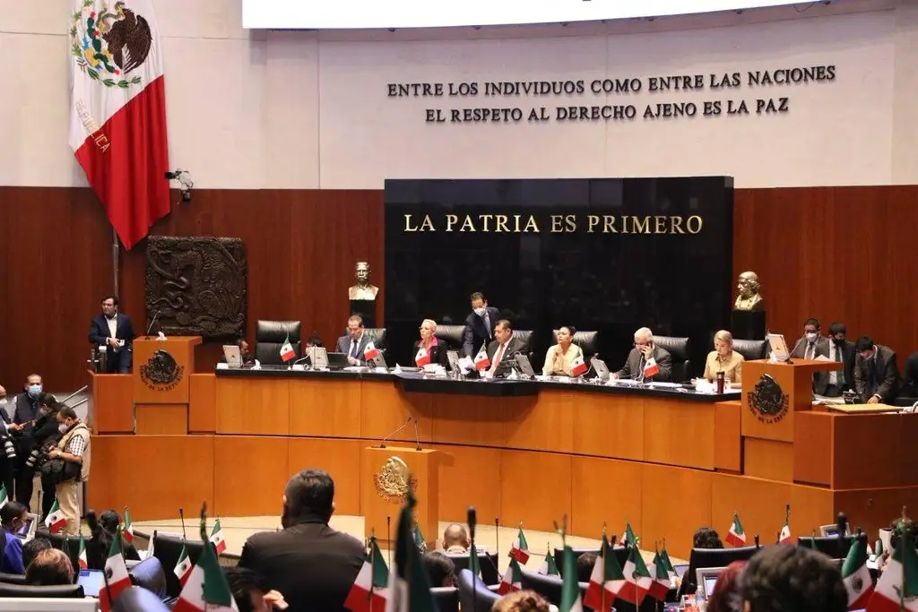 Imagen Senado debate dictamen sobre Fuerzas Armadas con fondo para policías desde 2023