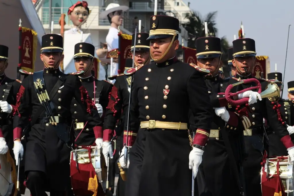 Imagen ¿Quieres estudiar una carrera o ingeniería? La Universidad del Ejército y Fuerza Mexicana es una opción 