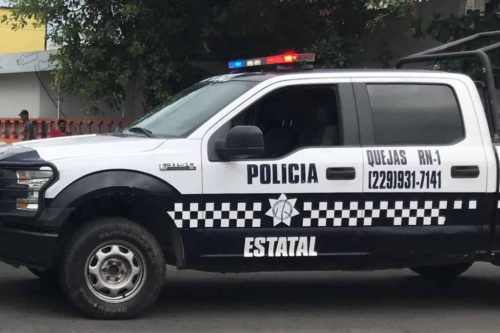 Imagen Suspenden a policías de Veracruz por saqueo de tráiler en Esperanza 