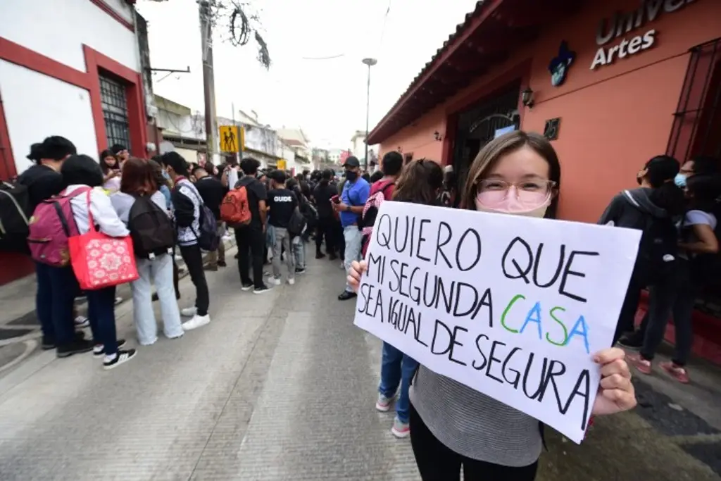 Imagen Compartimos el sentir de estudiantes de luchar contra la violencia: rector de la UV