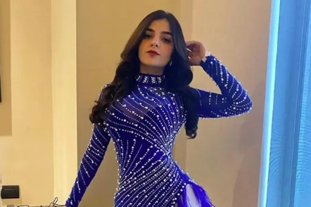 Imagen Mujer acusa a Karely Ruiz de arruinar su matrimonio; le encontró fotos a su marido 