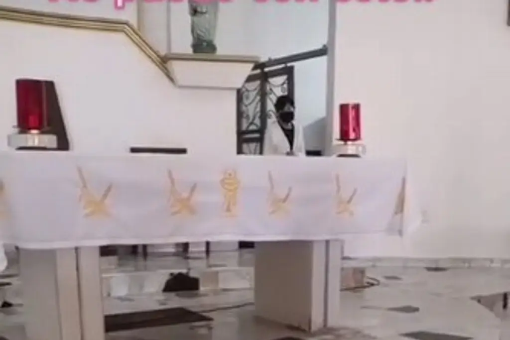 Imagen Critican a sacerdote que suspende boda y hace llorar a novios (+Video)  