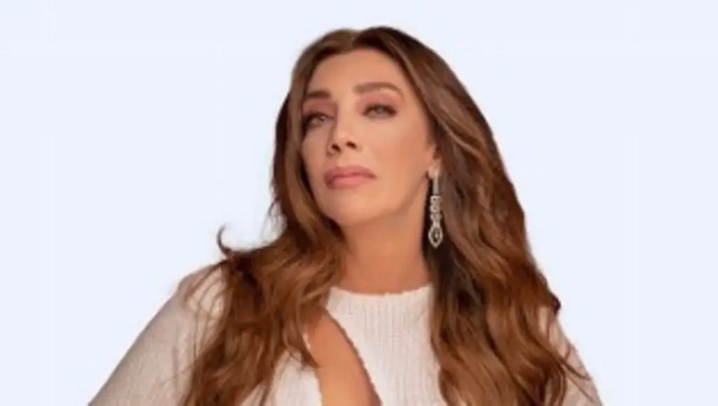 Imagen Cynthia Klitbo confiesa que su mamá la vendió con un desconocido 