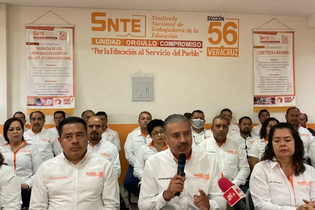 Imagen Gobierno no pagará el 15 de noviembre aunque protesten, no hay dinero: SNTE