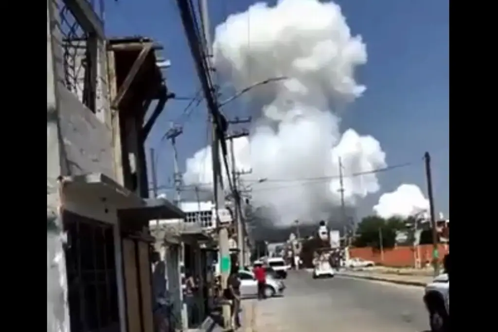 Imagen Así se vio la explosión de polvorín en Tultepec (+Video)