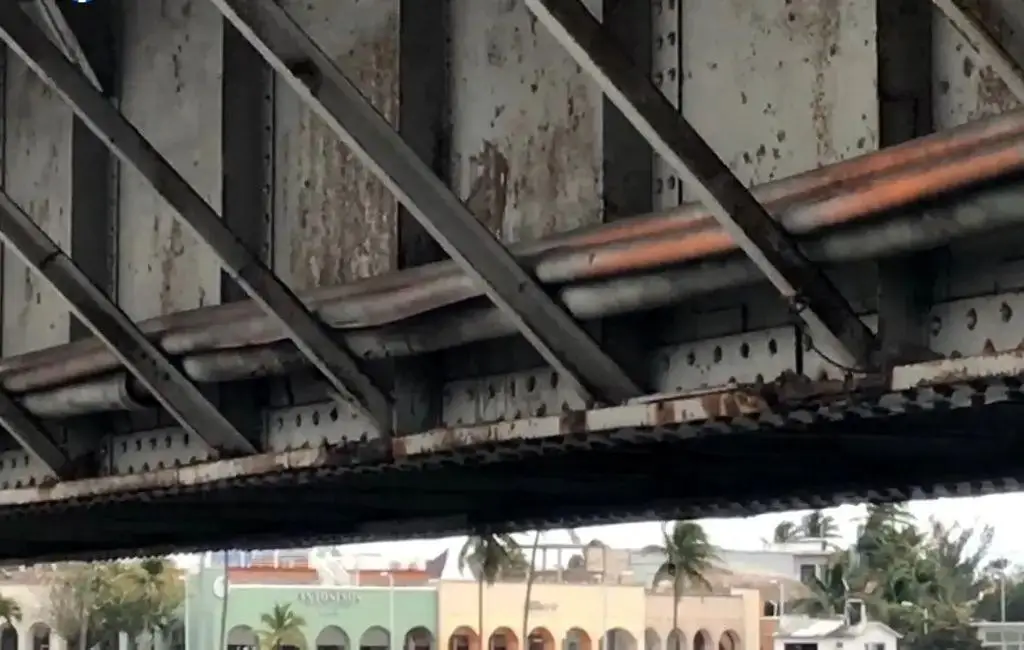 Imagen Darán mantenimiento a puente de Boca del Río
