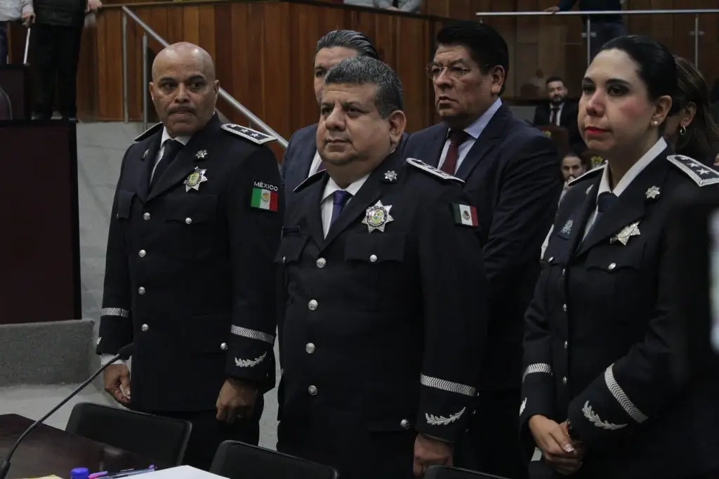 Imagen Van 30 policías muertos en cumplimiento de su deber en actual gobierno de Veracruz