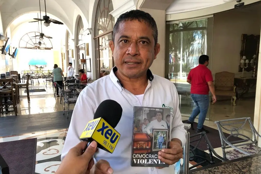 Imagen Presentan 'Democracia violenta', libro que retrata asesinatos en elecciones