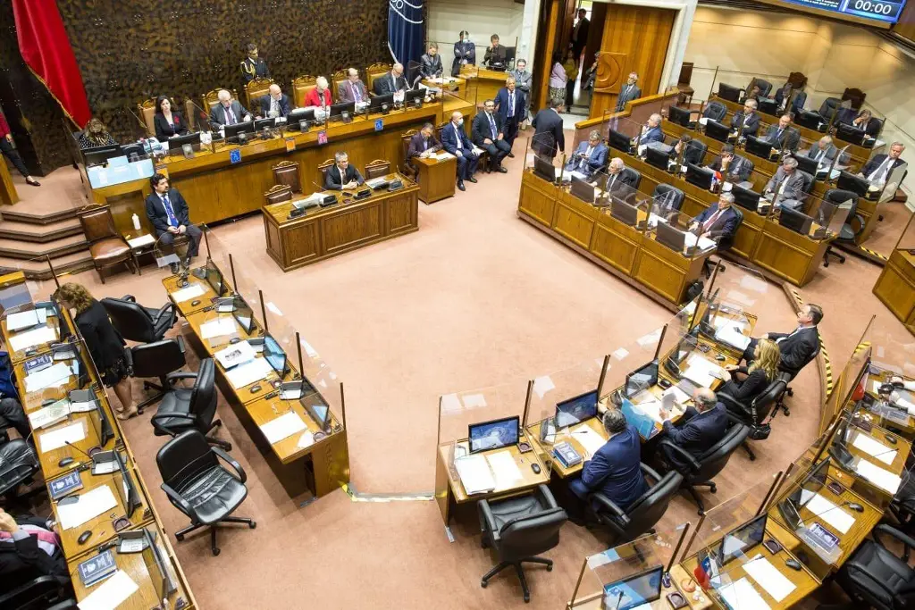 Imagen Senado chileno rechaza a José Morales como nuevo Fiscal Nacional