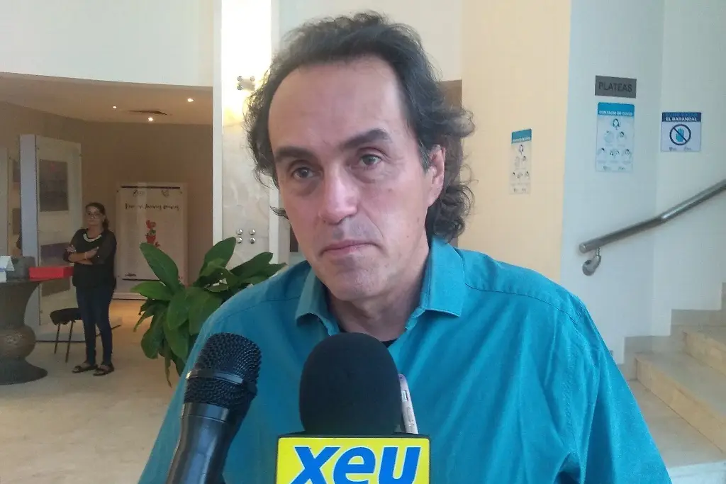 Imagen El público busca mejores obras, las de grosería y chicas en poca ropa ya pasaron: Rafael Perrín