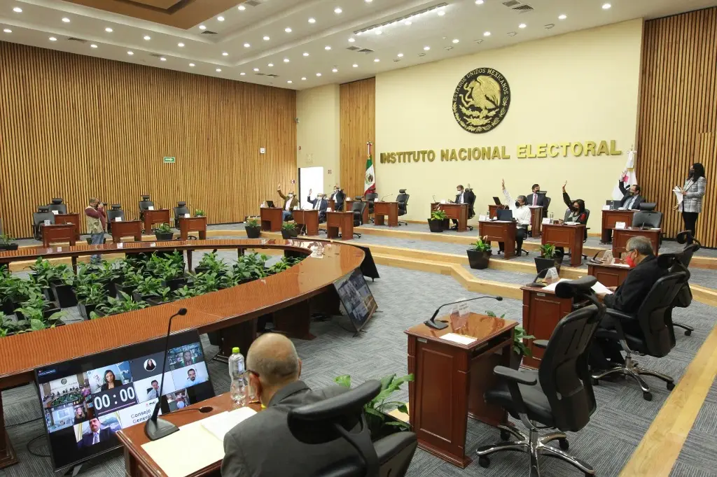 Imagen Sería grave e ilegal dar padrón electoral a Segob, advierten legisladores 
