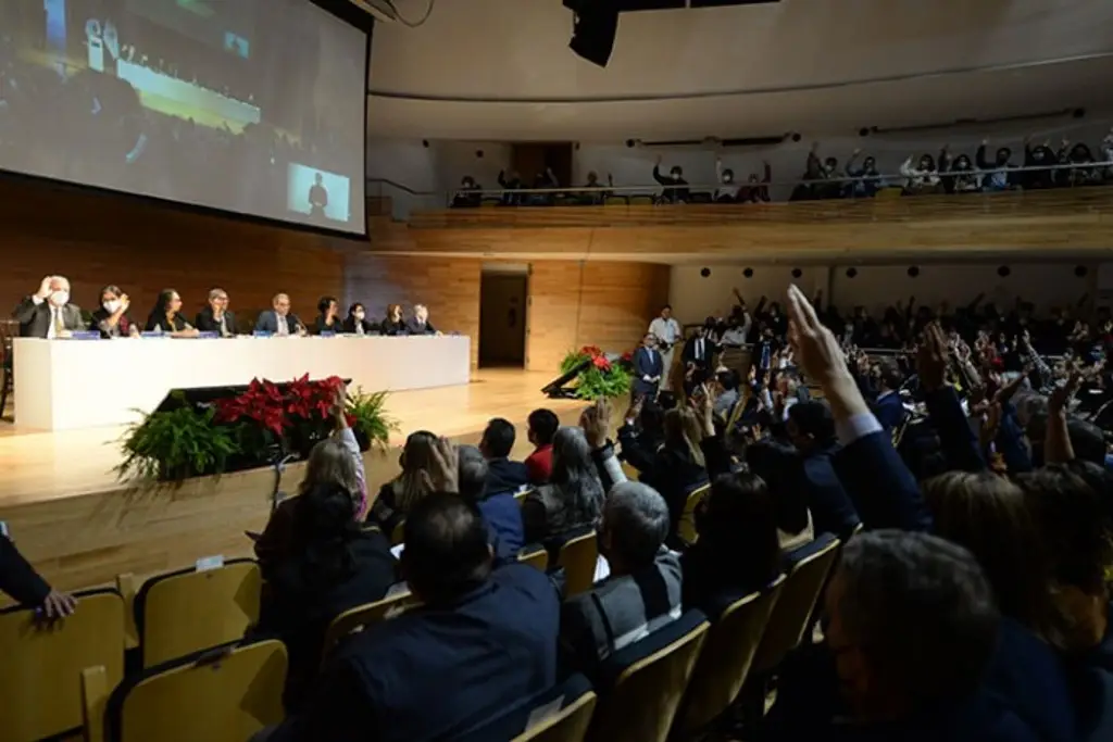 Imagen Disminuirán cuotas de inscripción a estudiantes vulnerables en la UV