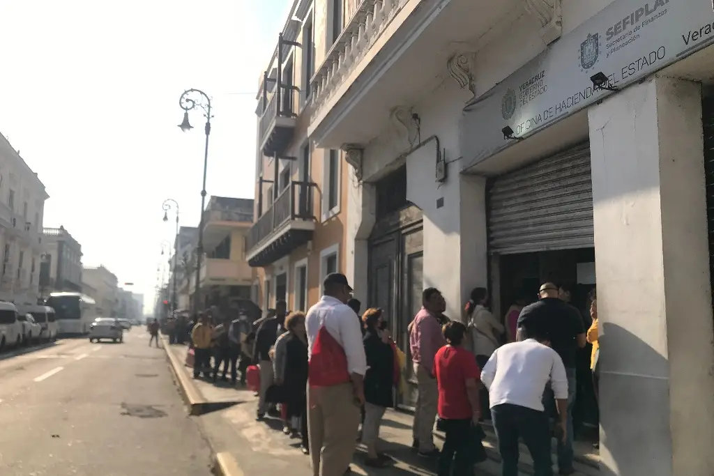 Imagen De última hora en oficinas de Hacienda del Estado de Veracruz y Boca del Río