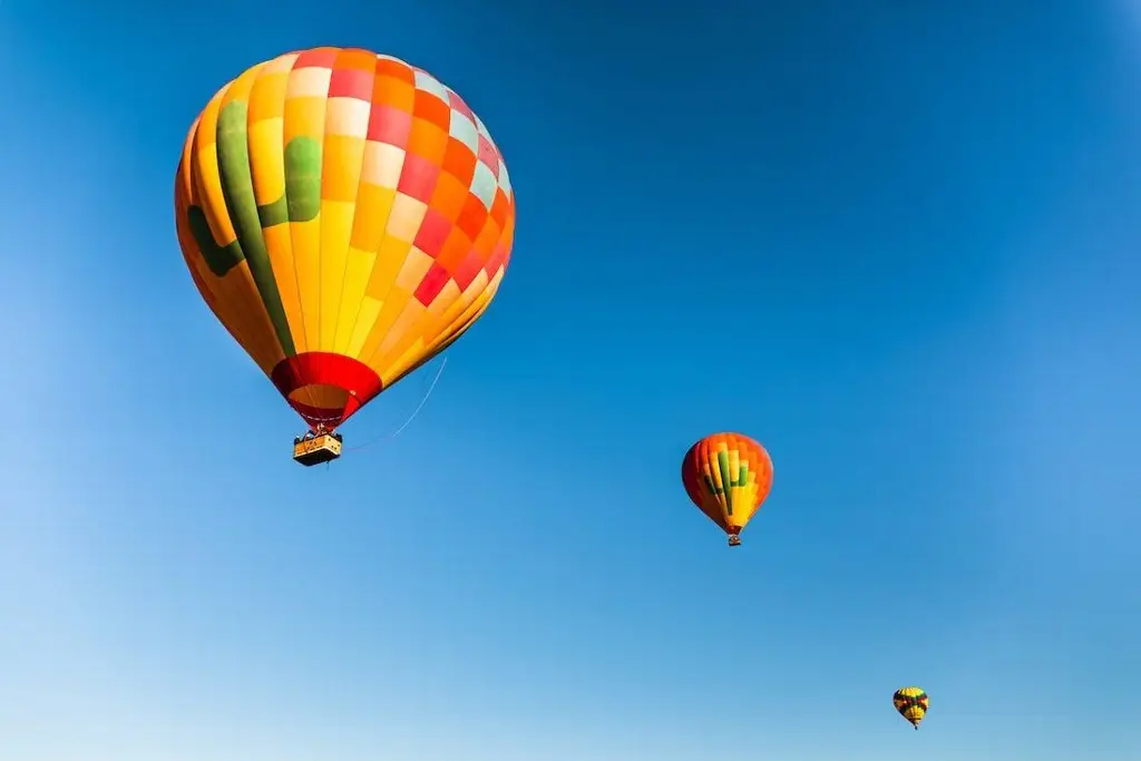 Imagen Cae globo aerostático en Teotihuacán; hay 4 lesionados (+Video)