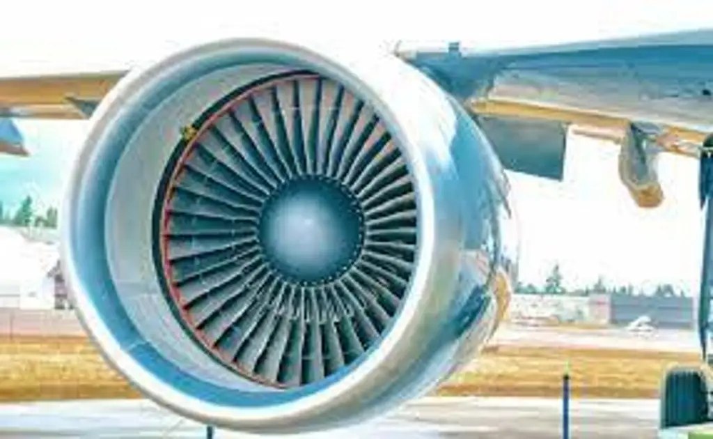 Imagen Muere succionado por la turbina de un avión