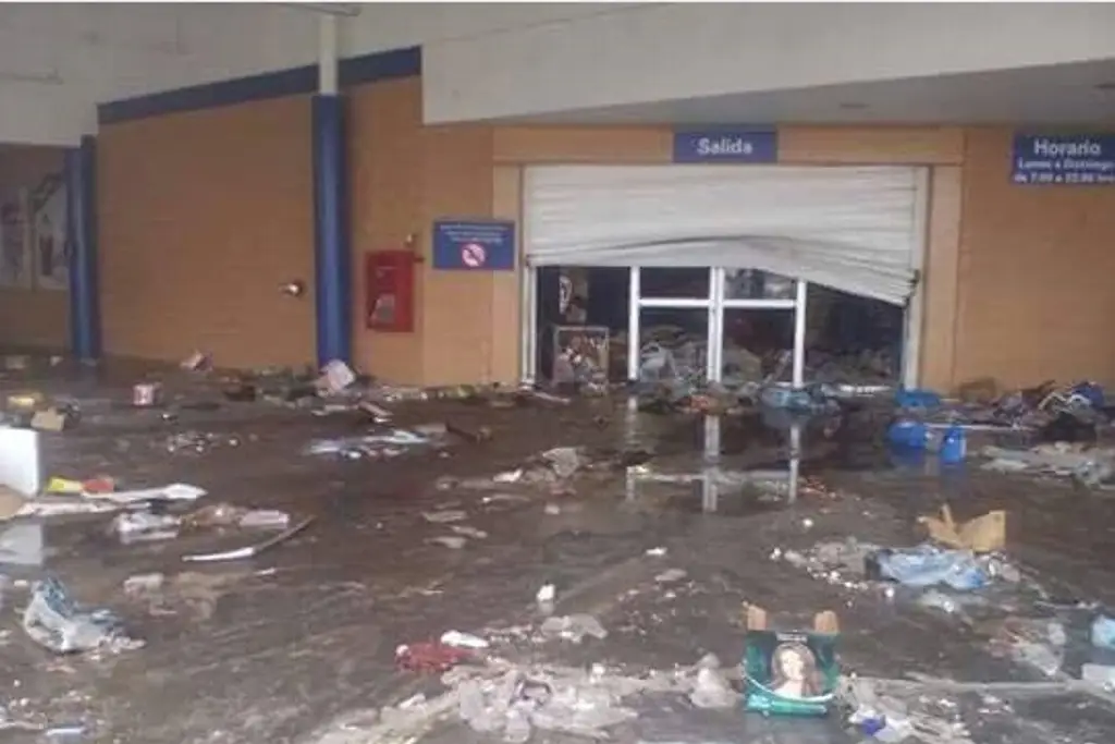 Imagen Hoy se cumplen 6 años de los saqueos y vandalismo en Veracruz