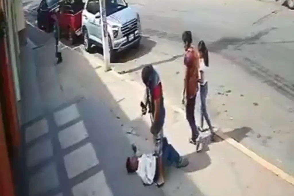 Imagen Hombre golpea a joven con discapacidad, en Veracruz (+Video)