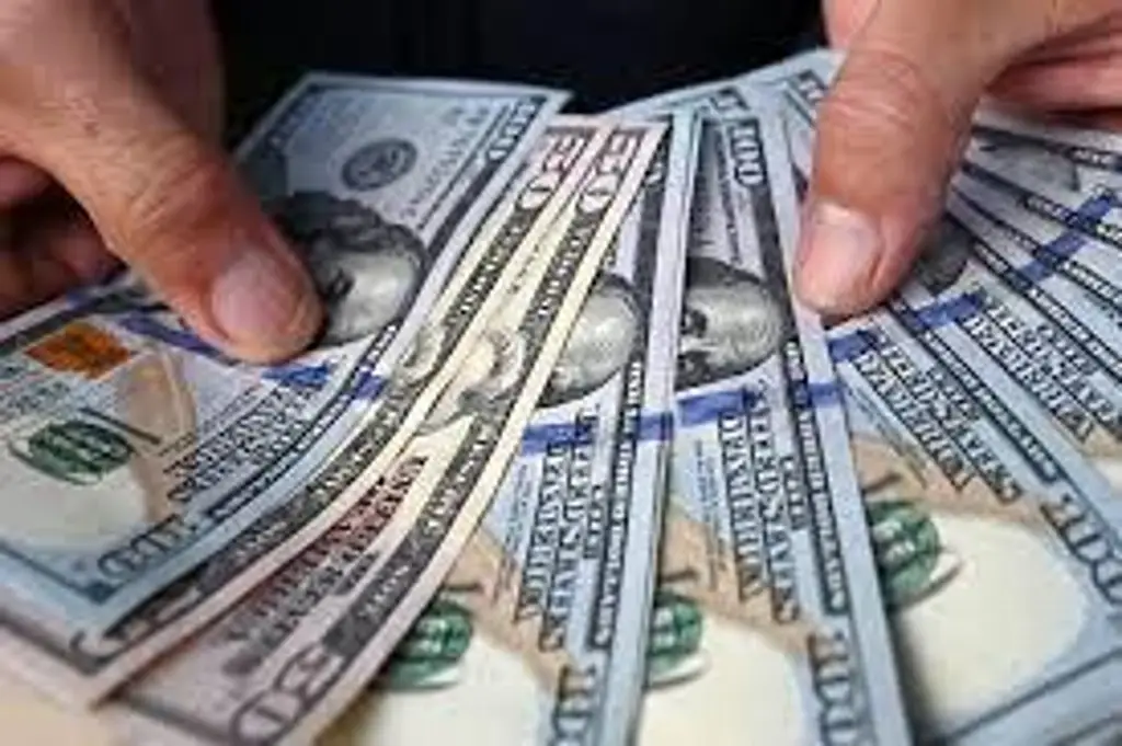 Imagen El peso pierde frente al dólar ¿En cuánto se vende el billete verde?