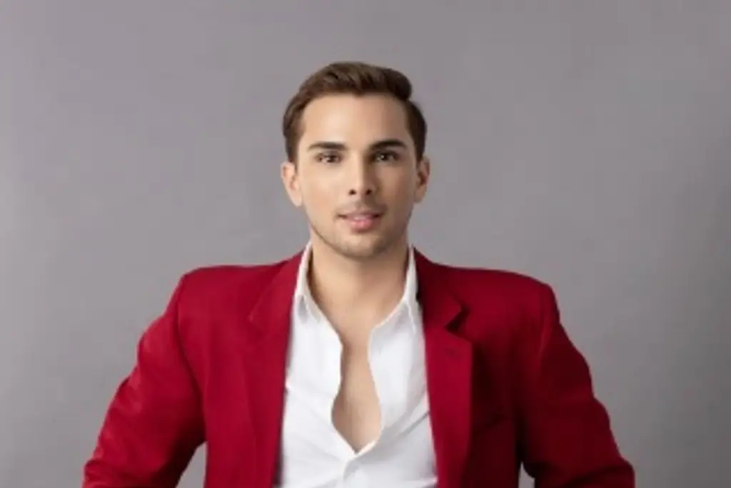 Imagen Manuel Urdapilleta se postulará para ser Rey del Carnaval de Veracruz 2023 