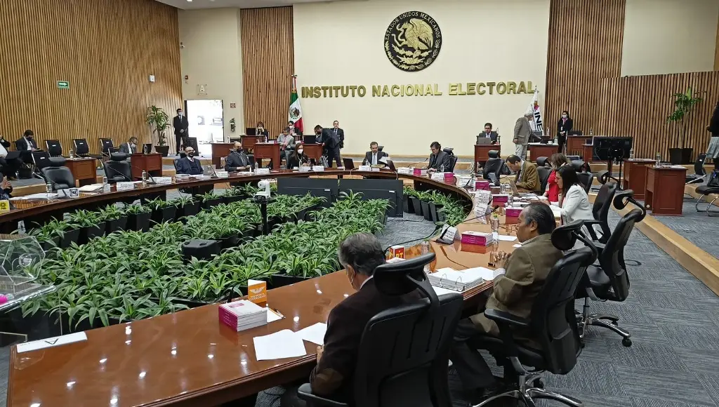 Imagen INE ordena implementar acciones legales contra 'Plan B' de Reforma Electoral 