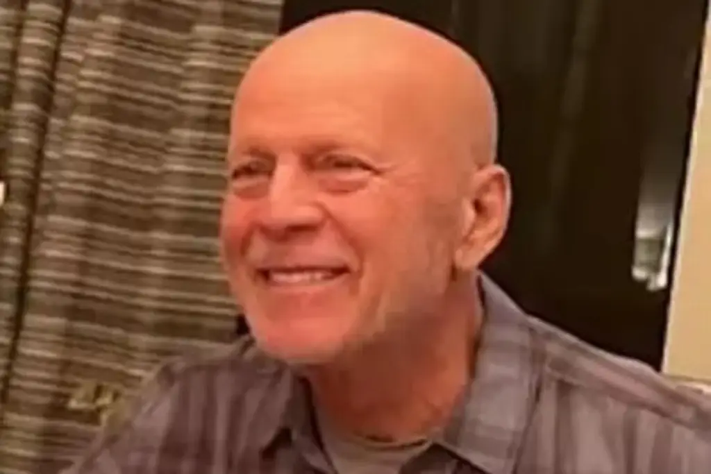 Imagen Reportan que empeora la salud de Bruce Willis; ahora le detectaron demencia 