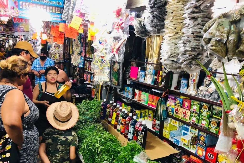 Imagen Ya no es amor, la gente en Veracruz ahora pide trabajo en rituales esotéricos